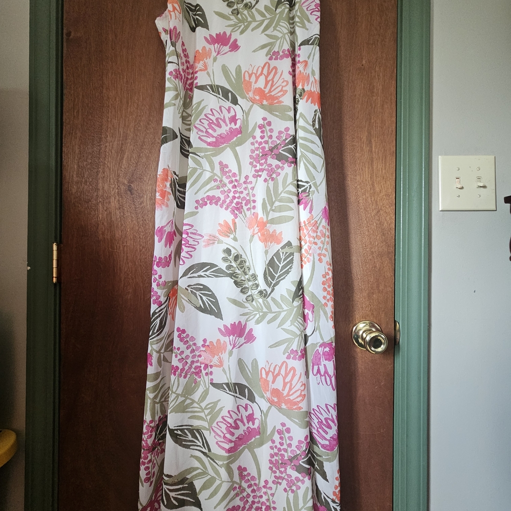 Old Navy White and Green Floral Dress, Xl
